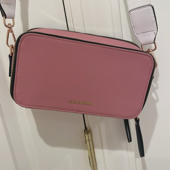 Like Dreams purse - Picture 2 of 3